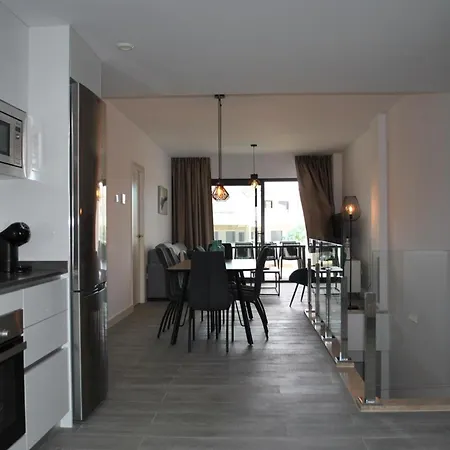 Fabulous In New Complex Apartman *